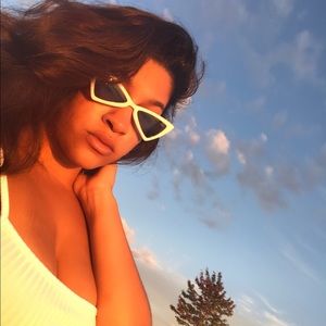 Meet your Posher, Solmari